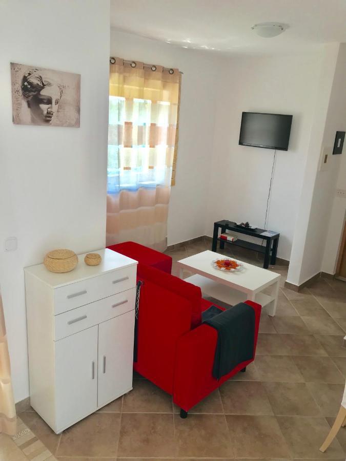 Apartment Pepa Стариград-Пакленица Экстерьер фото